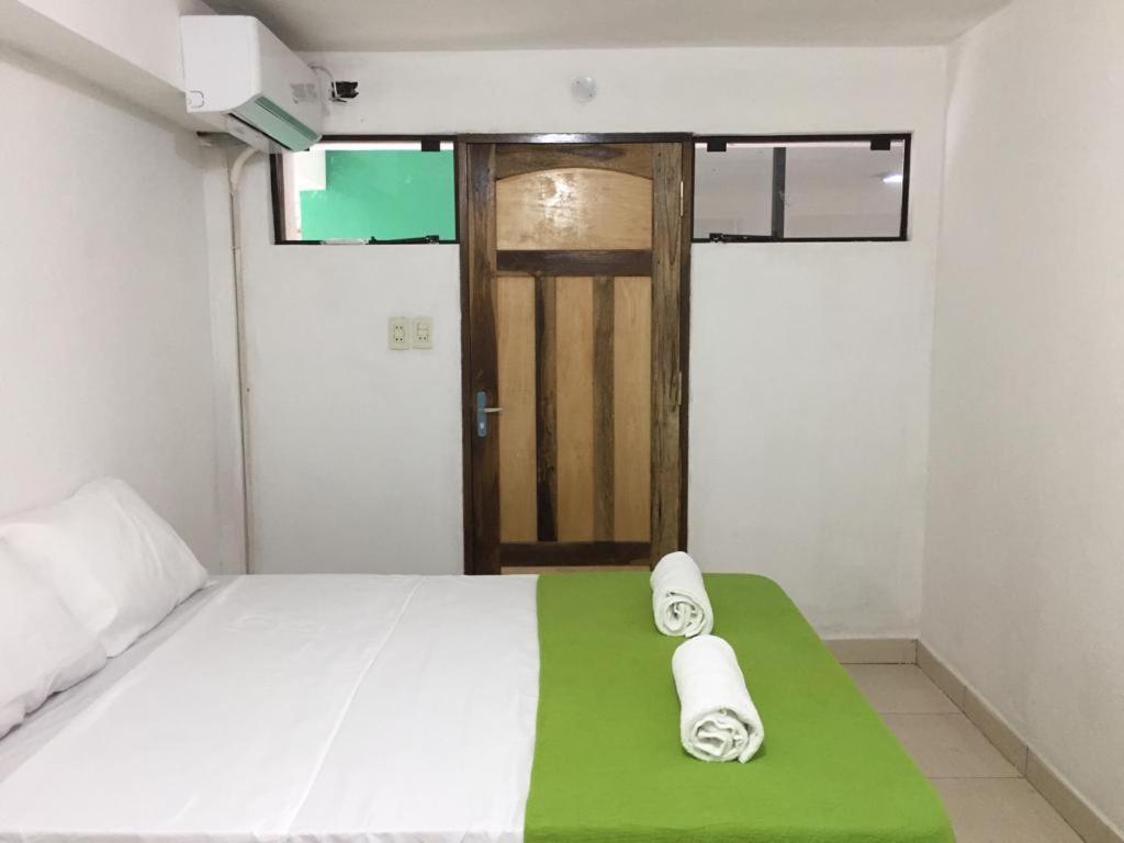 Helecho'S Hostal Hostel Encarnacion Luaran gambar